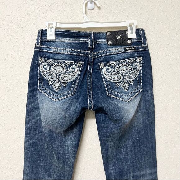 Miss Me Womens Size 27 Blue Denim Medium Wash Mid Rise Bootcut Jeans JW5123BB - Picture 3 of 7
